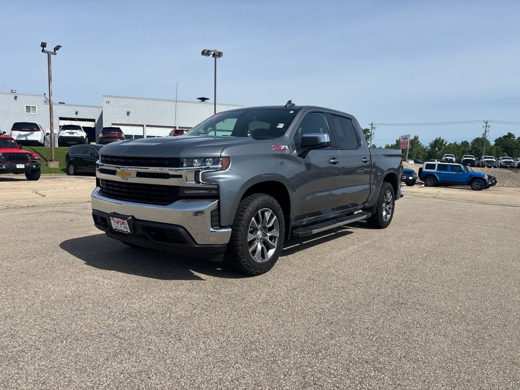 Gray (Satin Steel Metallic) 2021 Chevrolet Silverado 1500 LT Crew Cab 4WD Pickup Truck Four-Wheel Drive 8-Speed Automatic