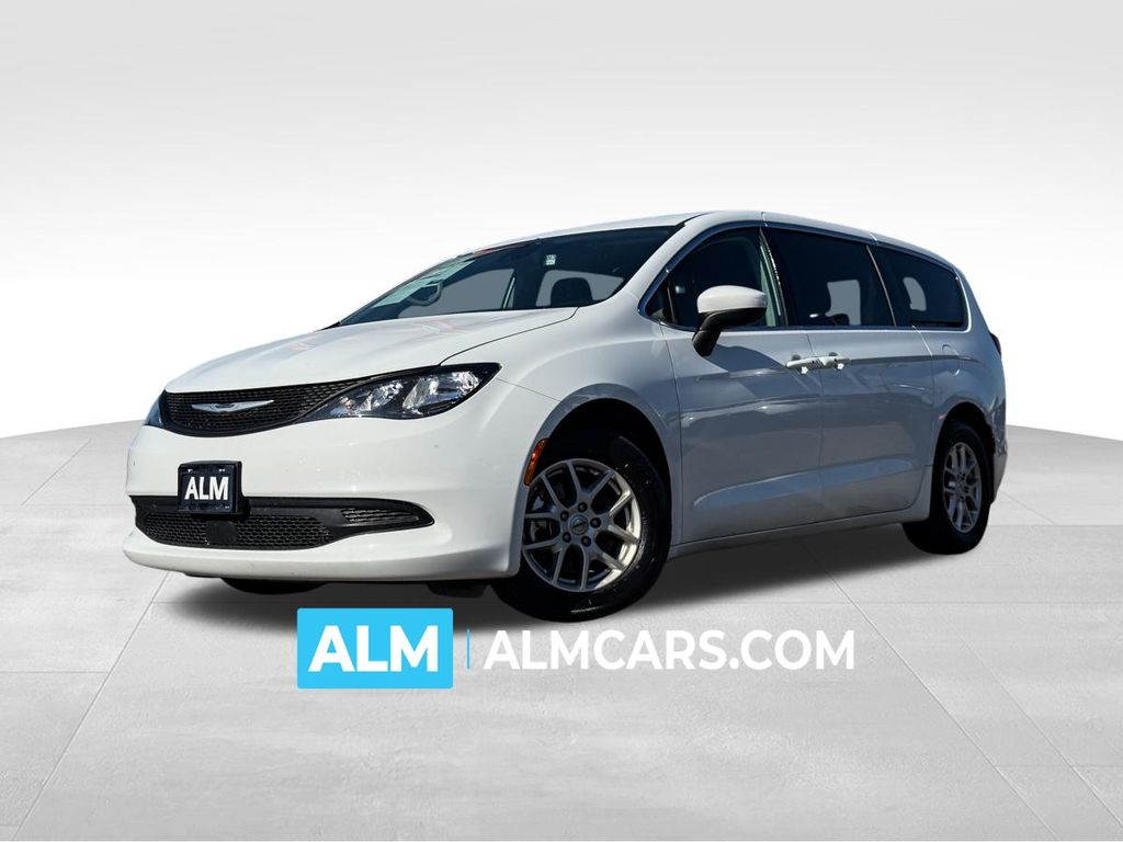 2023 Chrysler Voyager