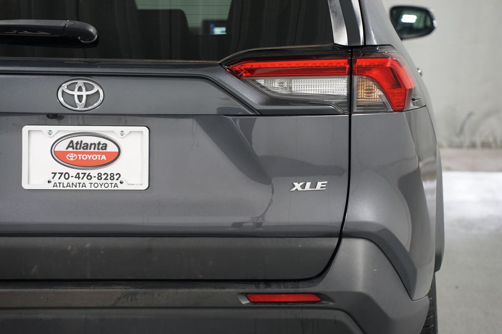 Thumbnail: 2024 Toyota RAV4 - 10