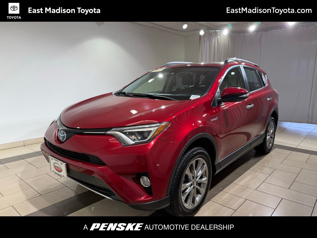 2018 Toyota RAV4 Limited -
                Madison, WI