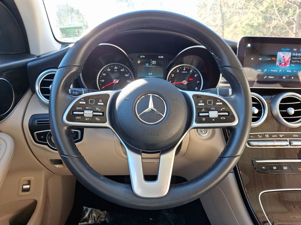 2021 Mercedes-Benz GLC 300 18