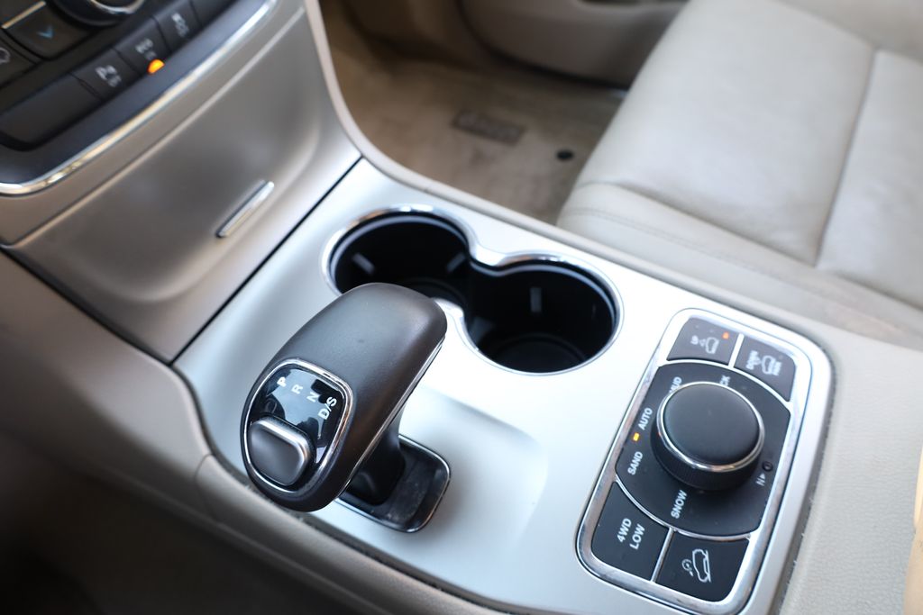 used 2014 Jeep Grand Cherokee car, priced at $9,622