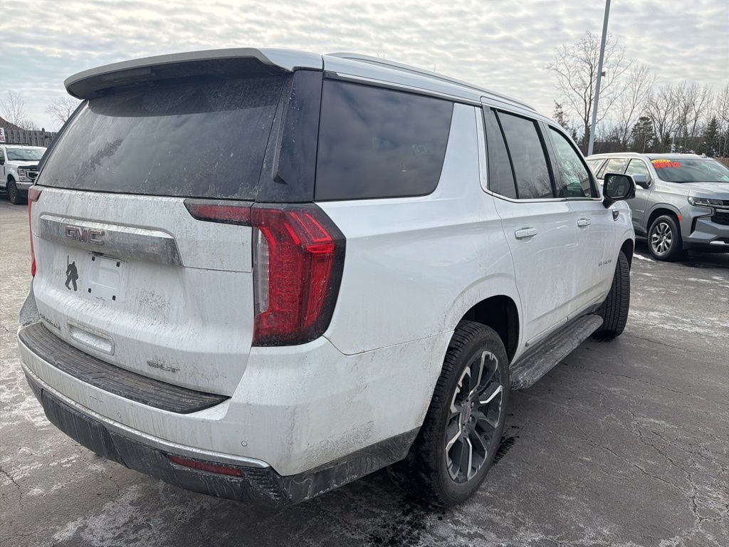 Used 2023 White GMC SLT image 3