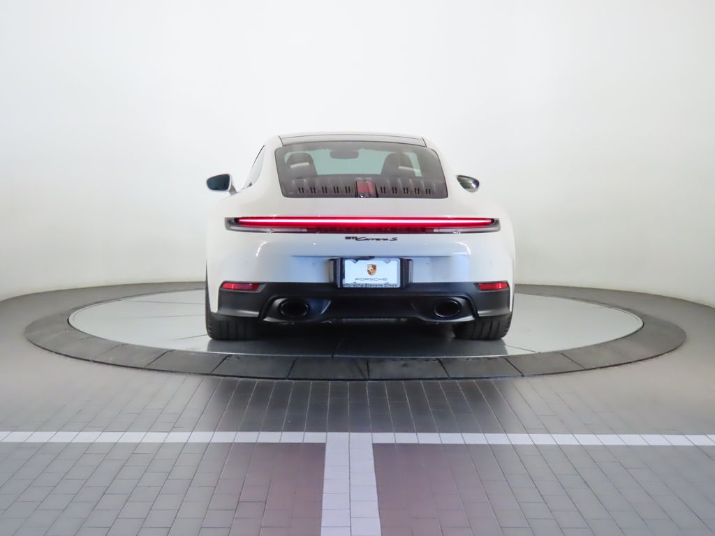 Thumbnail: 2025 Porsche 911 - 6