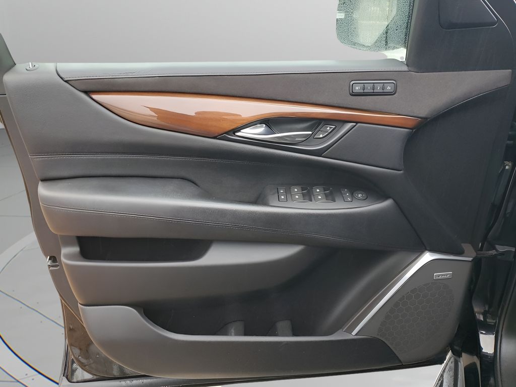 Used Car 2018 Cadillac Escalade  Luxury For Sale Under $30,000 In Austin, Texas