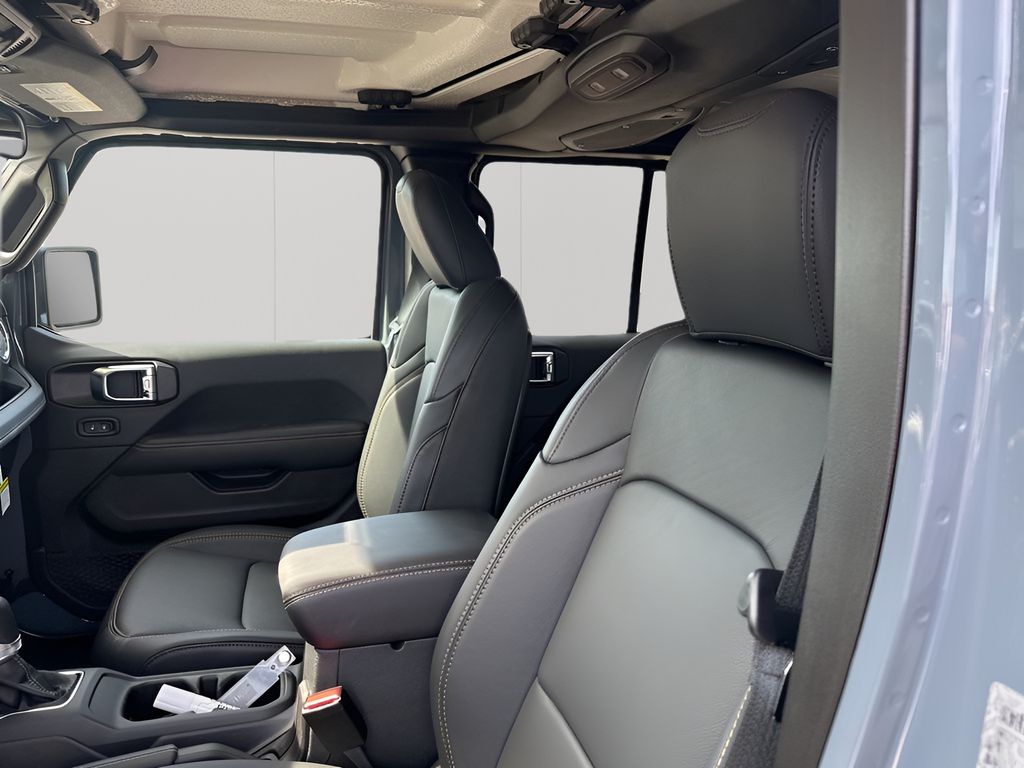 New Car 2025 Jeep Gladiator  For Sale Under $40,000 In Austin, Texas