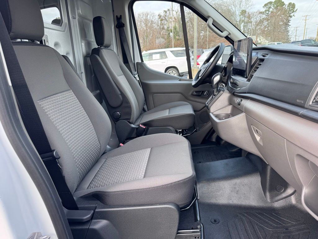 FordTransit-25021