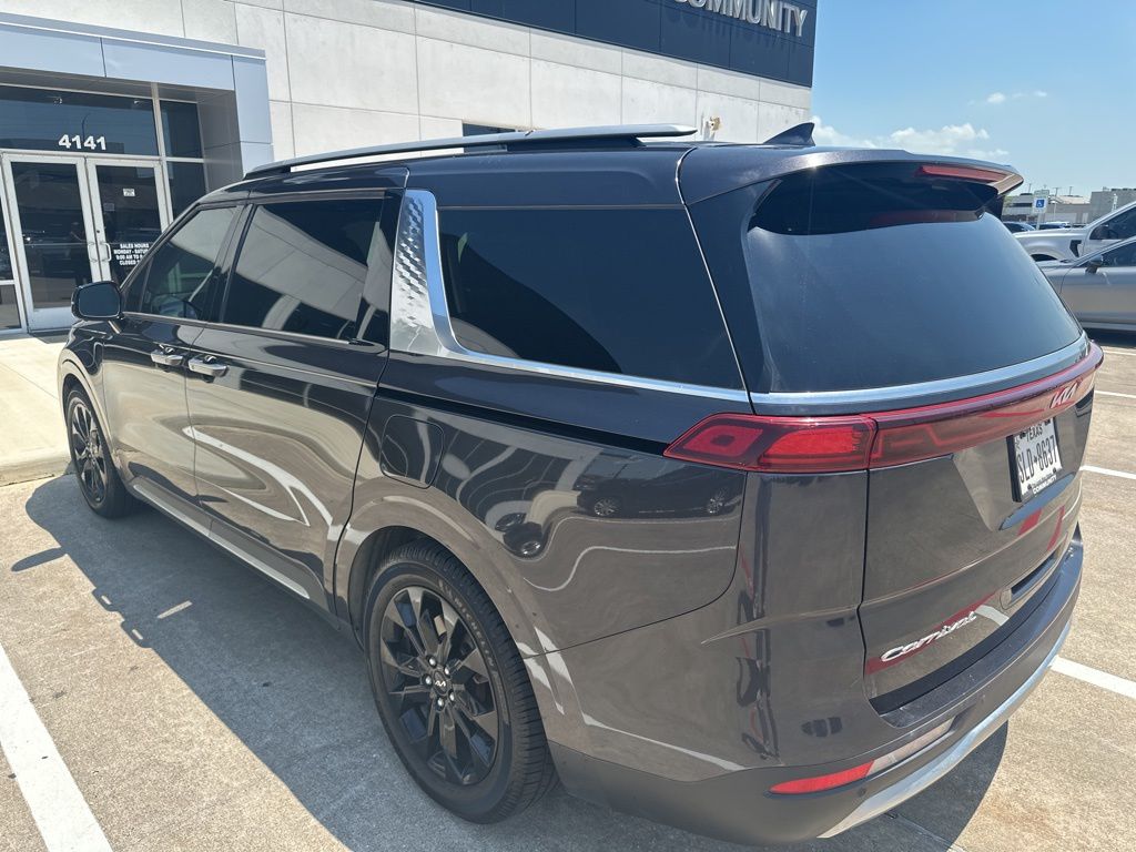 2022 Kia Carnival SX Prestige Gray at Shottenkirk Kia Fort Bend