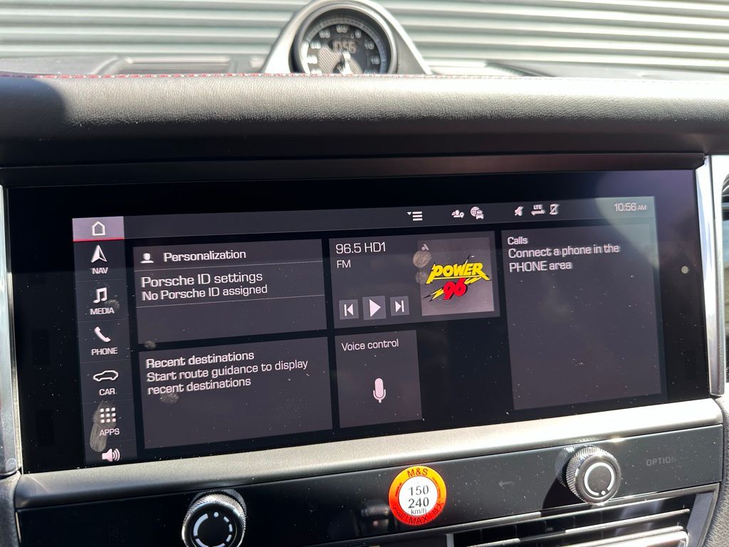 Thumbnail: 2025 Porsche Macan - 25