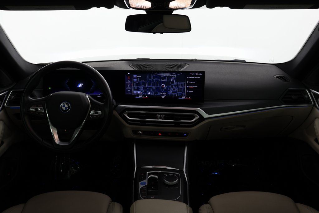 Thumbnail: 2023 BMW i4 - 8