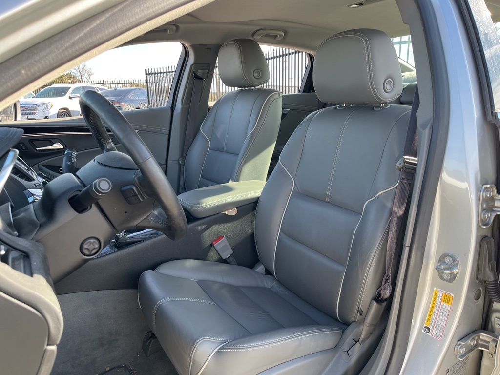 Thumbnail: 2016 Chevrolet Impala - 25