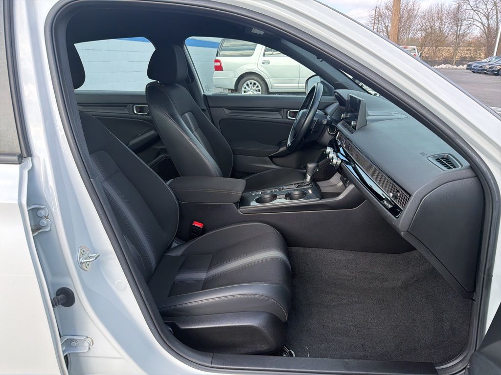 Thumbnail: 2022 Honda Civic - 24