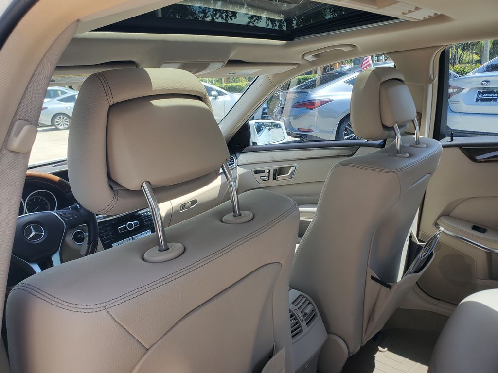 2014 Mercedes-Benz E-Class - $10,988