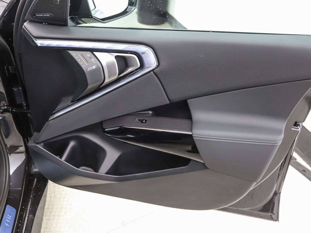 Thumbnail: 2026 BMW X3 - 27