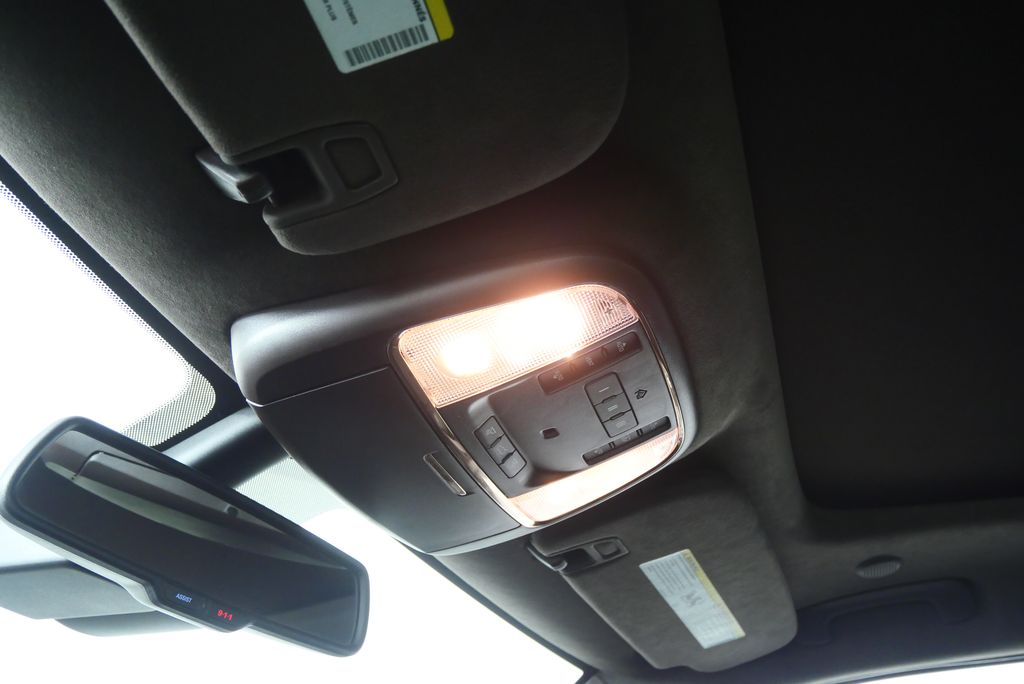 Thumbnail: 2015 Jeep Grand Cherokee - 24