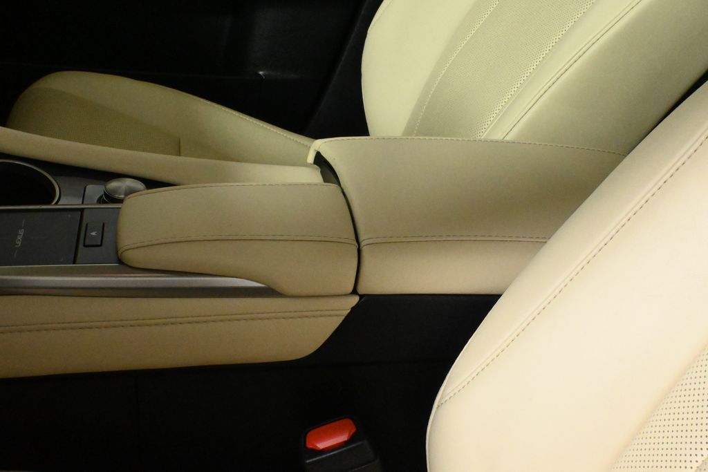 2022 Lexus RX 350L 28