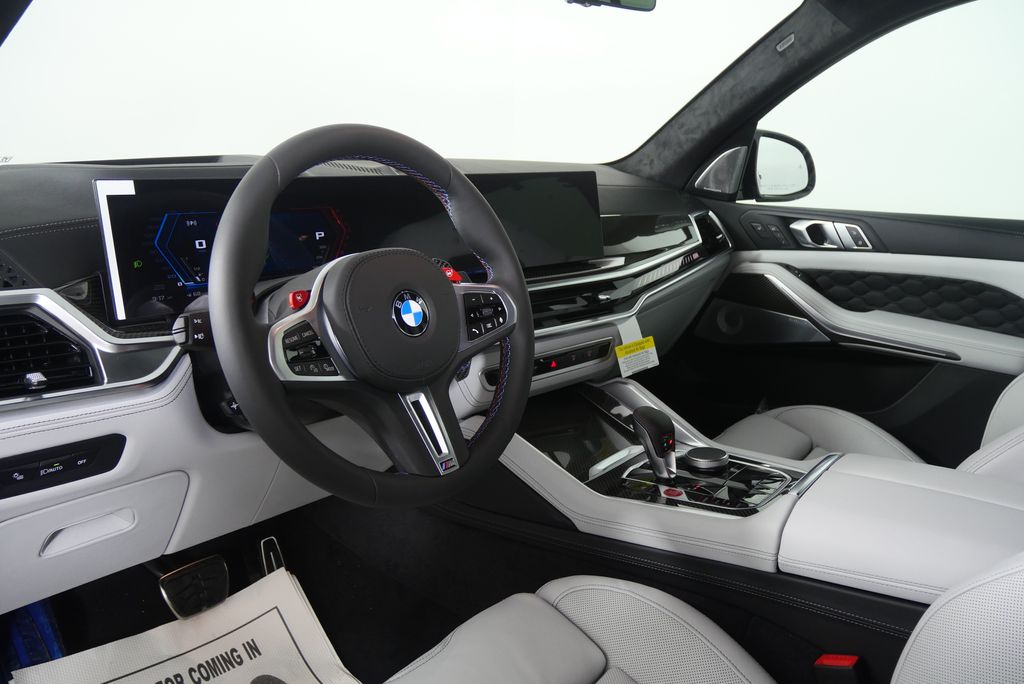 Thumbnail: 2026 BMW X5 - 13