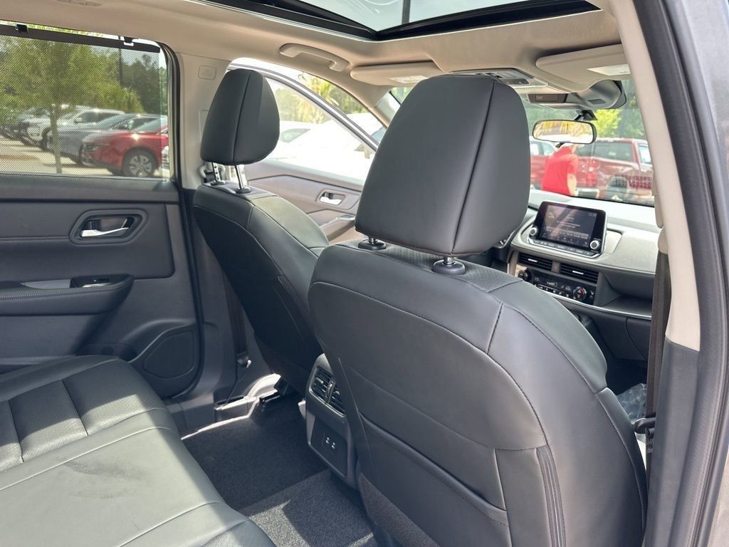2025 Gun Metallic Nissan Rogue SV FWD SUV