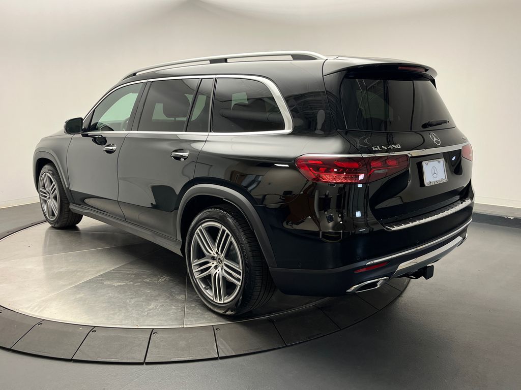 2025 Mercedes-Benz GLS 450 4MATIC 5
