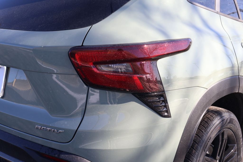 Thumbnail: 2026 Chevrolet Trax - 7