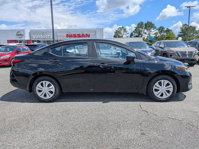 New 2025 Nissan Versa Sedan