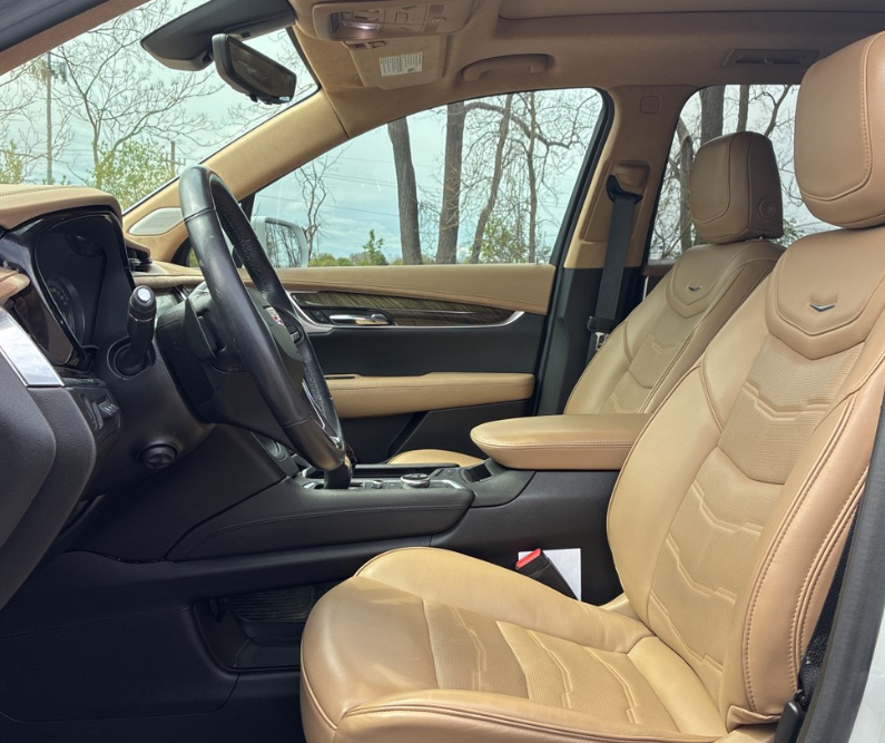 2020 Cadillac XT6