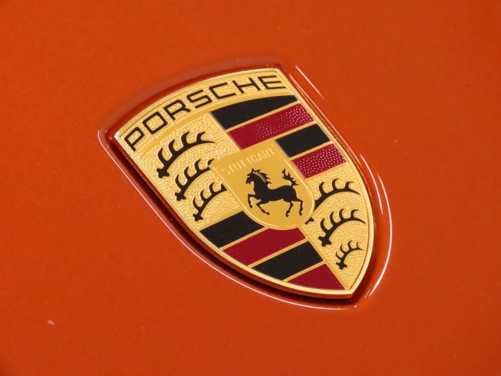 Thumbnail: 2025 Porsche Macan - 13