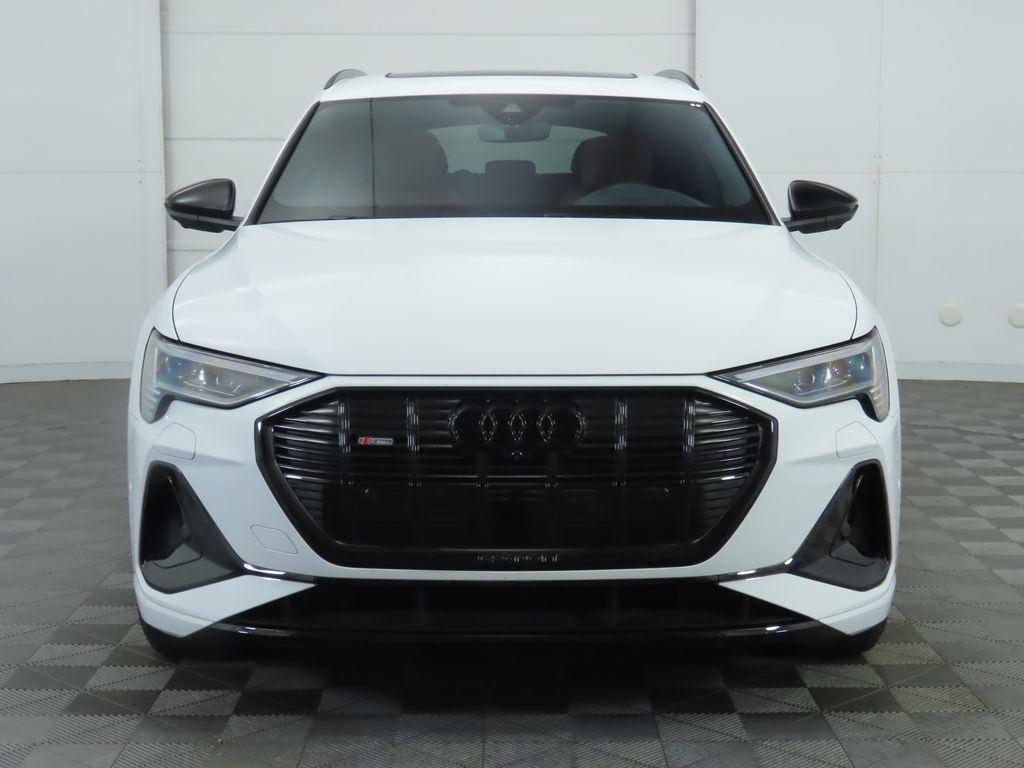 2023 Audi e-tron Premium 10