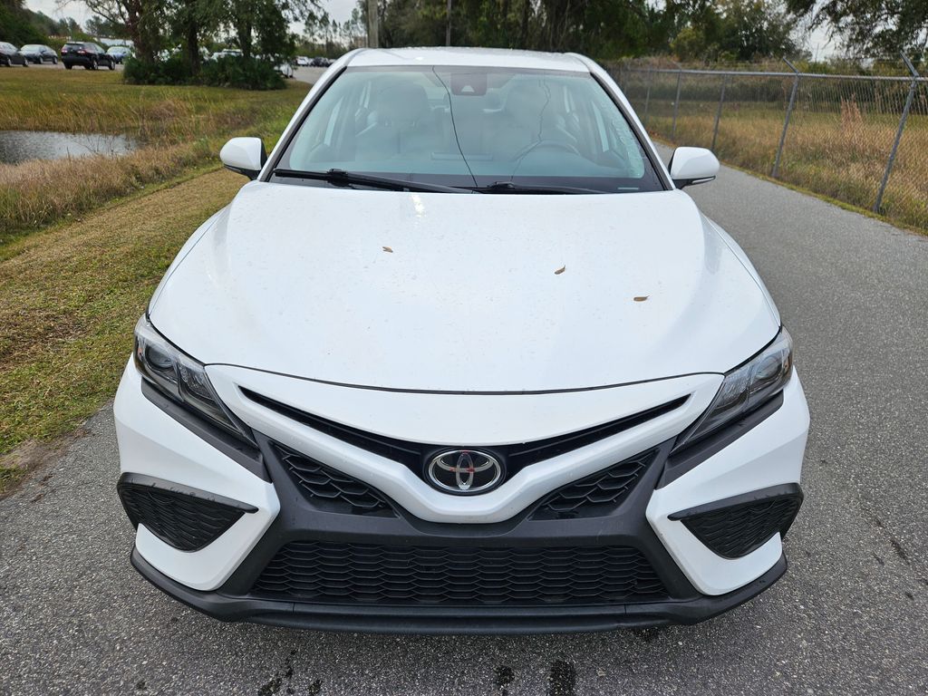 2023 Toyota Camry SE 8