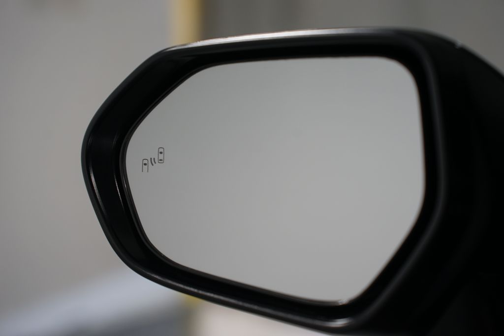 Thumbnail: 2025 Toyota Camry - 27