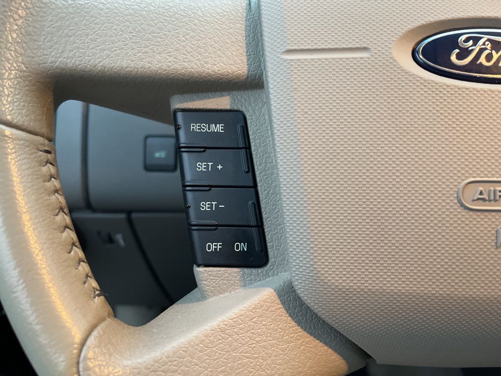 2010 Ford Edge SEL 21