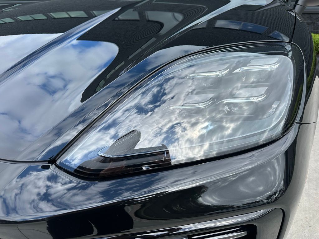 Thumbnail: 2026 Porsche  - 13