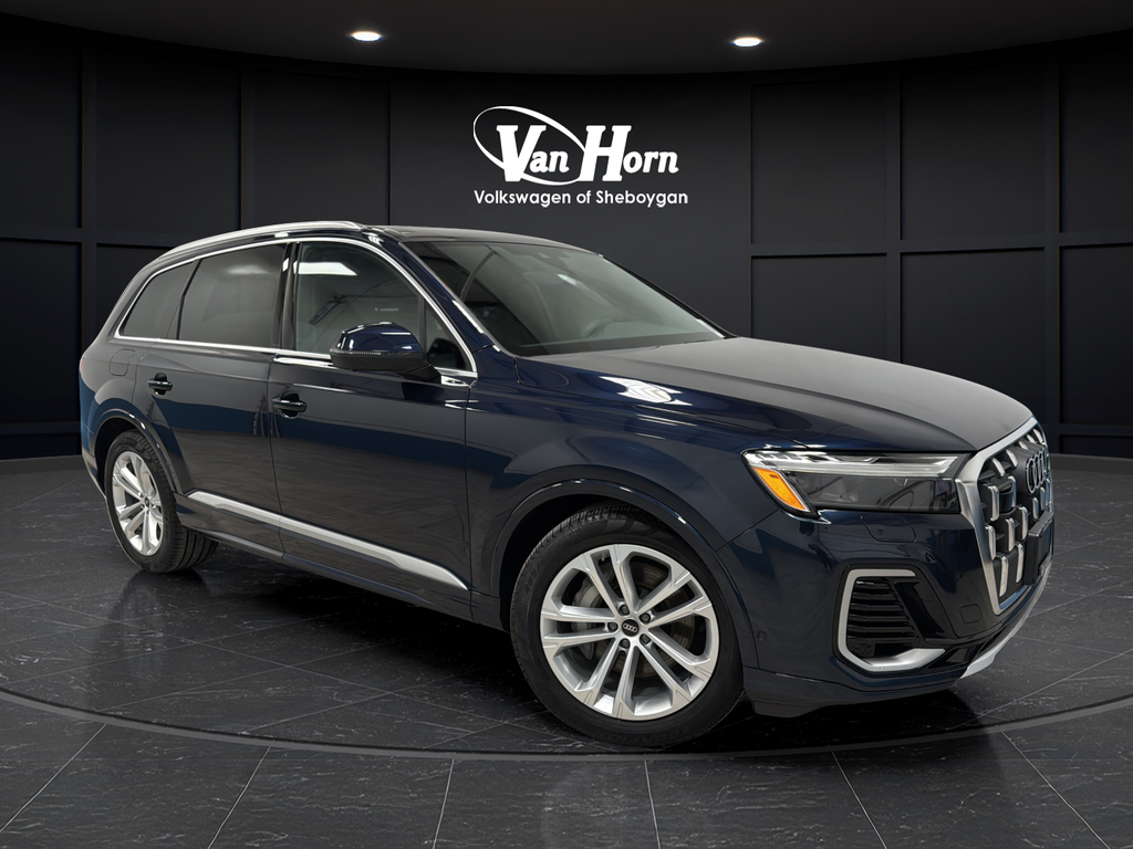 2025 Audi Q7 55 Premium Plus