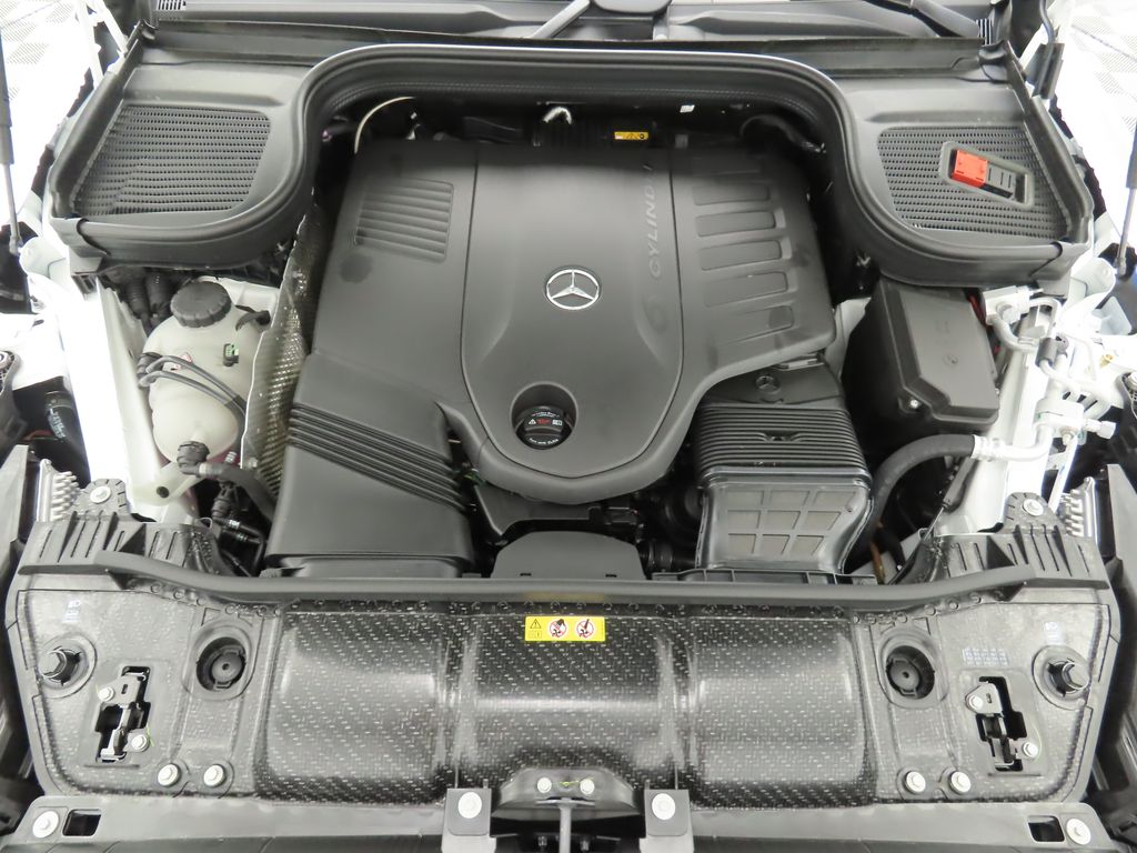 2025 Mercedes-Benz GLS 450 4MATIC 30