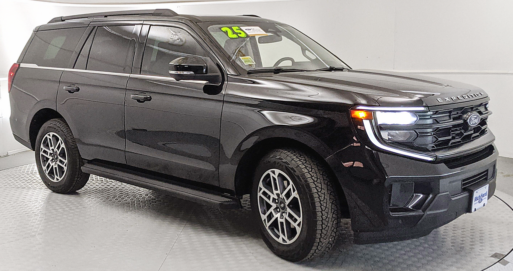 Black Metallic 2025 Ford Expedition SUV / Crossover Four-Wheel Drive Automatic