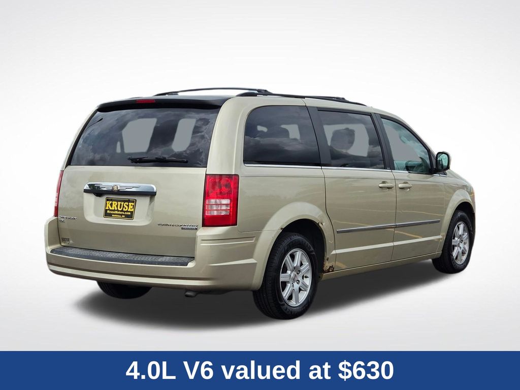 2010 Chrysler Town & Country Touring