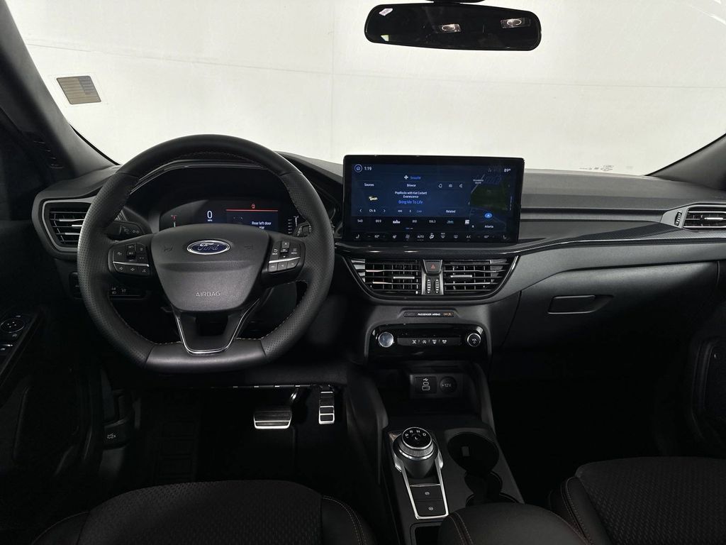 2024 Ford Escape ST-Line 21