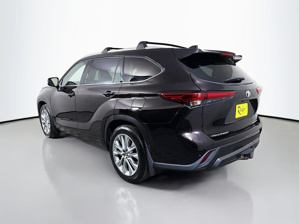 Used 2022 Toyota Highlander SUV