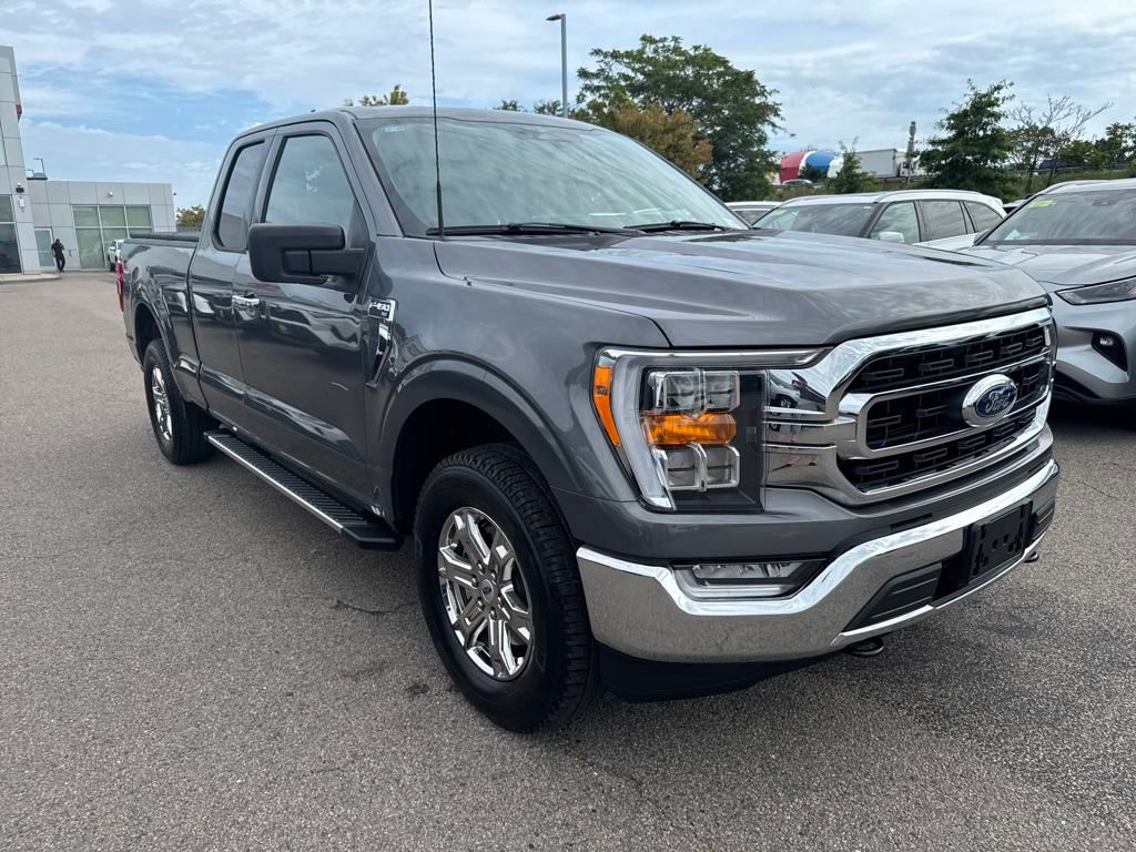 2023 Ford F-150 XLT photo 13