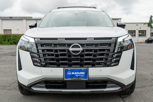 2026 Nissan Pathfinder Platinum White at John Sisson Motors