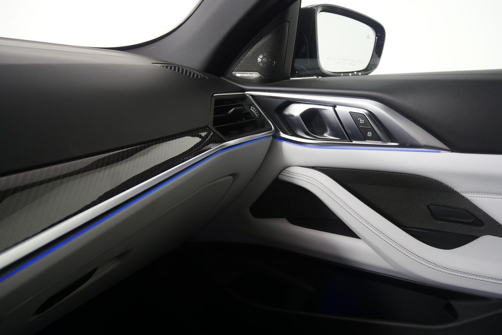 2022 BMW M4 Competition 30