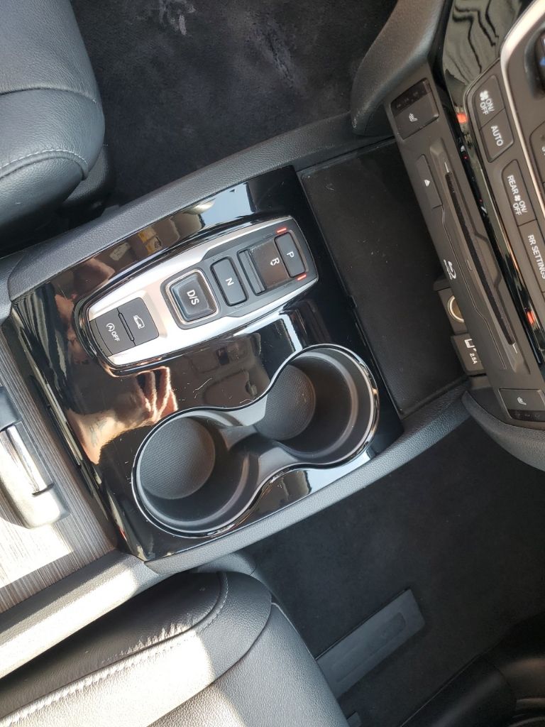 Used Car 2022 Honda Pilot  Touring For Sale Under $35,000 In Austin, Texas