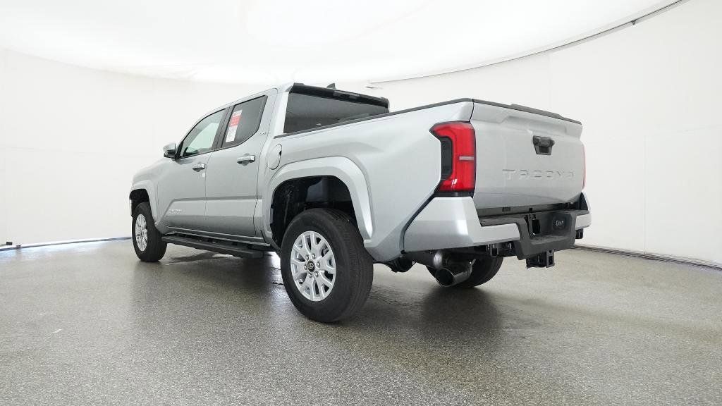 Thumbnail: 2025 Toyota Tacoma - 4