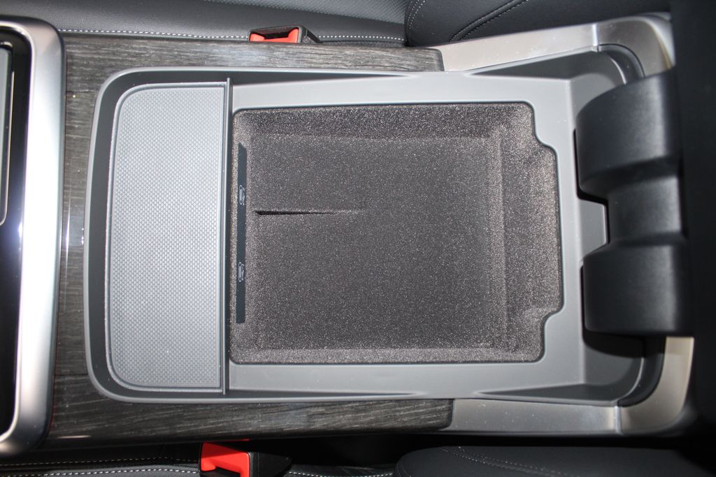 Thumbnail: 2026 Audi Q7 - 17