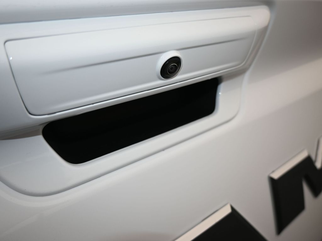 New 2026 Bright White Clearcoat Ram Laramie image 33