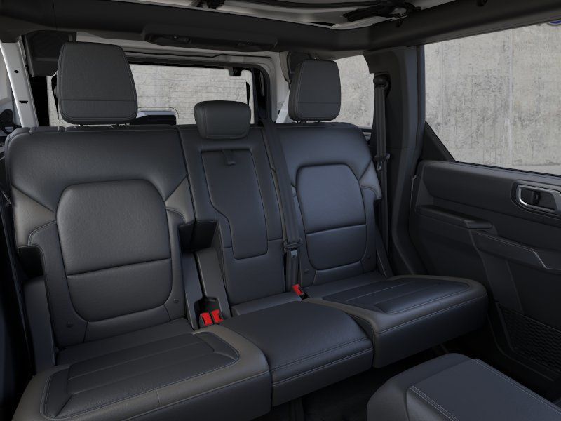 2026 Oxford White Ford Bronco Outer Banks 4X4 SUV