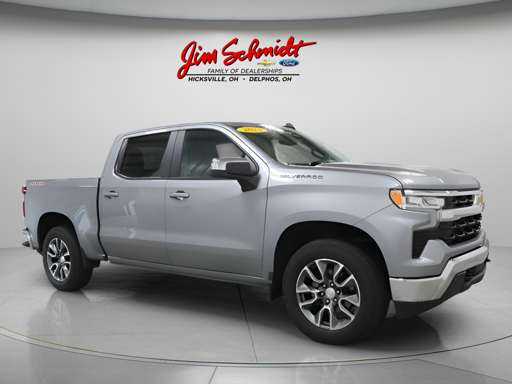 Sterling Gray Metallic 2024 Chevrolet Silverado 1500 Pickup Truck Four-Wheel Drive 8-Speed Automatic