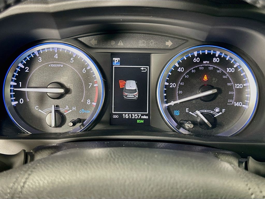 Thumbnail: 2019 Toyota Highlander - 12