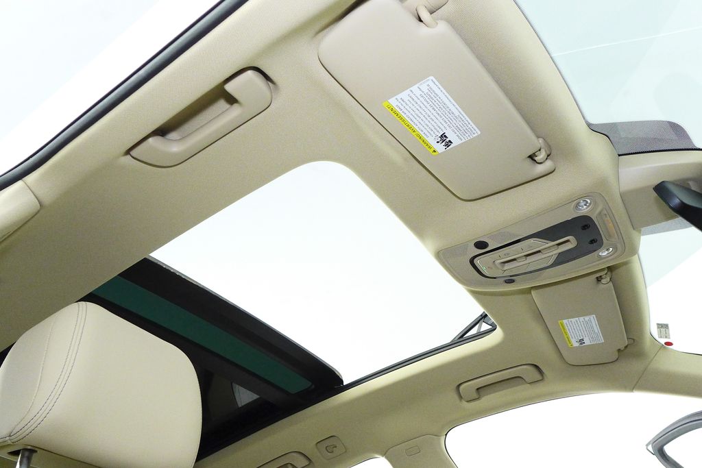 Thumbnail: 2023 Audi Q5 - 18