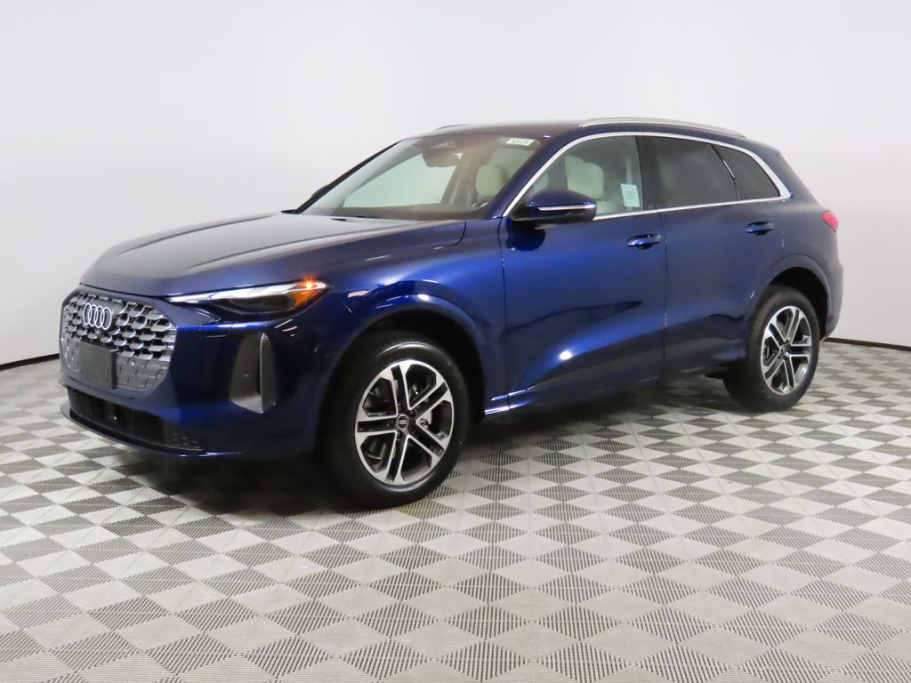 Thumbnail: 2025 Audi Q5 - 1